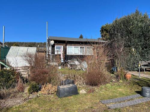 15227-kurz - Garten mit hochwertigem Gartenhaus - Eigentumsland