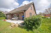 Von Natur umgeben - 5 Zimmer Mehrfamilienhaus, Wohnhaus in Wilhelmshaven