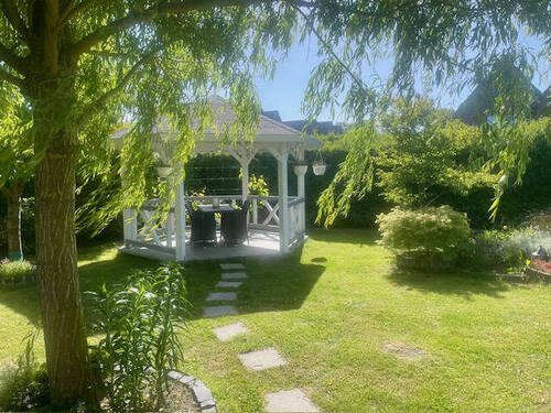 Gartenpavillon - 
