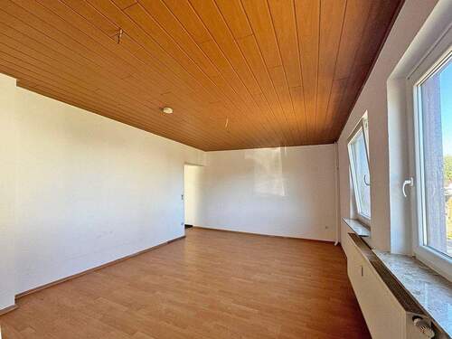 Wohnzimmer - 2 Zimmer Etagenwohnung zum Kaufen in Bremerhaven