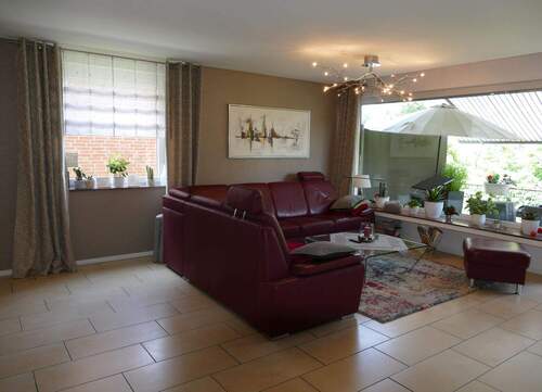 Wohn-/Esszimmer EG - 