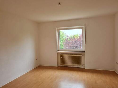 Schlafzimmer 1. OG links - 