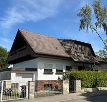 Ihr neues Zuhause: Wohnhaus mit viel Raum und Potenzial in Toplage von Berlin-Lichtenrade