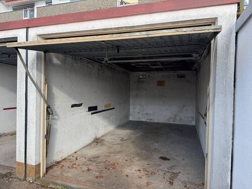Garage - 