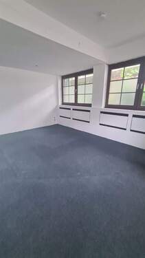 20250930_133803 - Büroräume zu vermieten - 310,00&nbsp;EUR Kaltmiete, ca.&nbsp; 56,10&nbsp;m&sup2;&nbsp;Wohnfl&auml;che