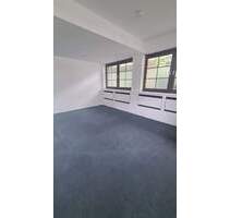 Büroräume zu vermieten - 310,00&nbsp;EUR Kaltmiete, ca.&nbsp; 56,10&nbsp;m&sup2;&nbsp;Wohnfl&auml;che in Mülheim an der Ruhr (PLZ: 45468) Mitte