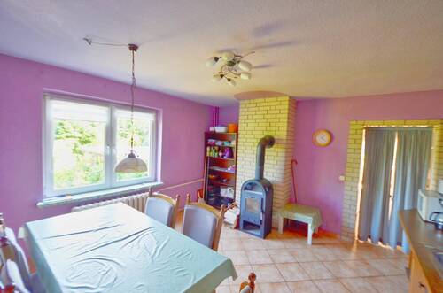 Küche mit Kaminofen - Einfamilienhaus mit 125,00 m&sup2; in Trinwillershagen zum Kaufen