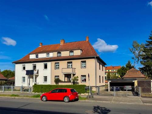 Zufahrt & Garage (1) - 9 Zimmer Mehrfamilienhaus, Wohnhaus zum Kaufen in Dresden