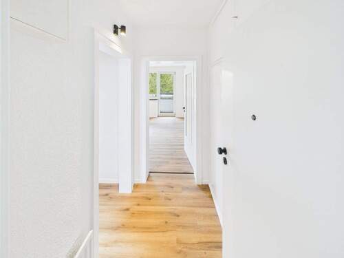 Eingangsflur - 1 Zimmer Etagenwohnung zum Kaufen in Hannover