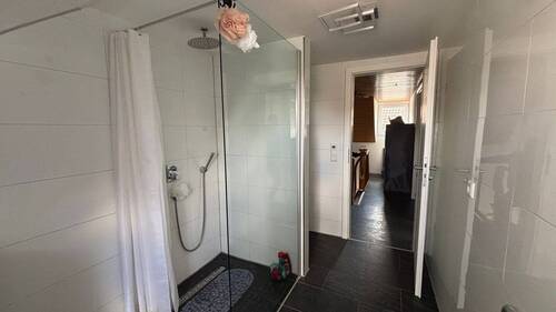 tempImageMEQa6X.jpg - 