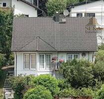 Ein Haus mit Perspektive - aktuell noch vermietet und voller Möglichkeiten - Deggendorf Deggenau