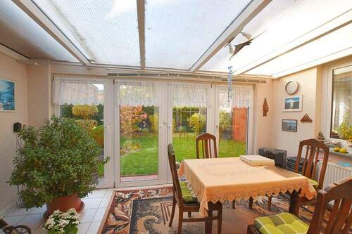beheizte Veranda - Einfamilienhaus mit 130,00 m&sup2; in Ribnitz-Damgarten / Klockenhagen zum Kaufen