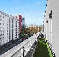 **Lichtdurchflutet mit Sonnenbalkon** Hochwertige 2 Zi. Wohnung mit Einbauküche und Fußbodenheizung - Steinbach (Taunus)
