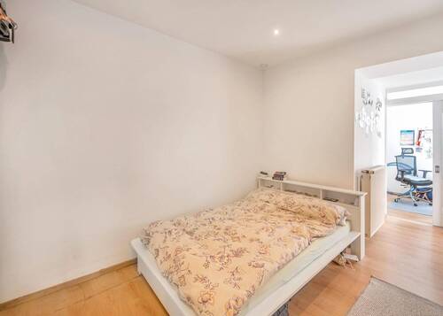 Schlafzimmer - Etagenwohnung mit 69,90 m&sup2; in Weinheim zum Kaufen