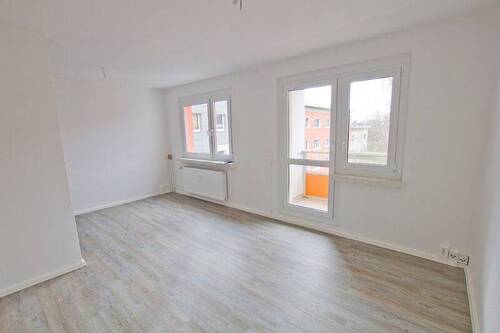 Wohnzimmer - Schöne 3-Zimmerwohnung mit Balkon.