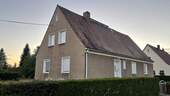 Straßenansicht - 5 Zimmer Einfamilienhaus zum Kaufen in Laubusch