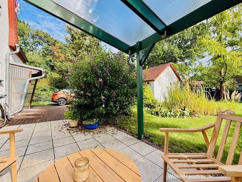 Ausblick in den Garten - 