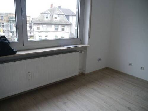 Wand rechte Seite - 1 Zimmer Etagenwohnung zur Miete in Mühlheim am Main