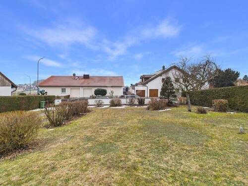 Gartenansicht - 4 Zimmer Einfamilienhaus zum Kaufen in Kösching