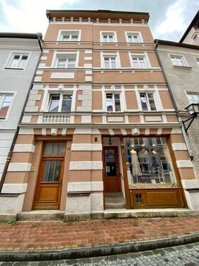 Bild 2 - 1 Zimmer Mehrfamilienhaus, Wohnhaus zum Kaufen in Landshut