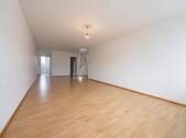 Bild 2 - 3 Zimmer Etagenwohnung zur Miete in Saarbrücken