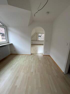 Wohnraum - 2 Zimmer Etagenwohnung in Nürnberg
