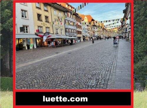 Ladenlokal Innenstadt Waldshut - Nutzen Sie die Gelegenheit, ein erstklassiges Ladenlokal in der begehrten Kaiserstraße von Waldshut zu mieten. Diese ...