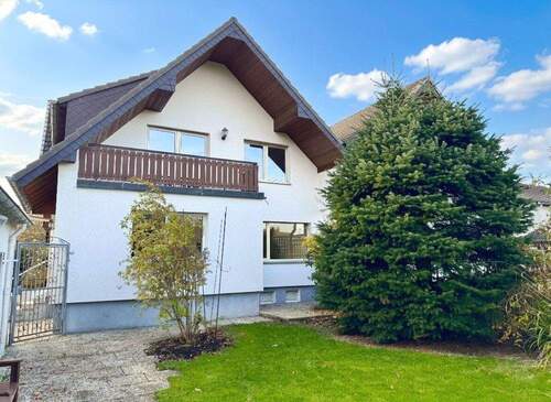 Rückansicht - GROßE DOPPELHAUSHÄLFTE MIT GARTEN UND GARAGE IN GUTER LAGE VON DORTMUND-NETTE