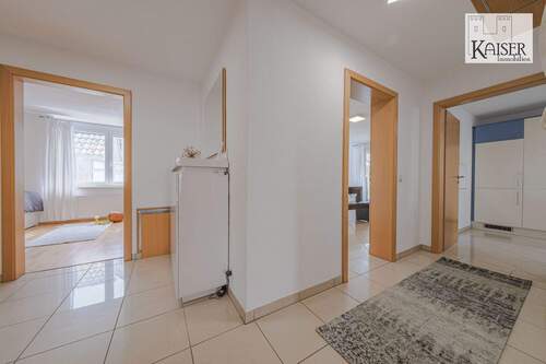 1 - 3-Zimmer-Whg. EG (1) - 9 Zimmer Mehrfamilienhaus, Wohnhaus zum Kaufen in Wehr