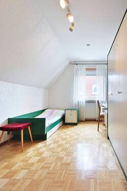 Kinderzimmer DG - 