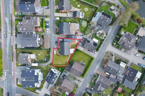 Aufsicht Umgebung umrandet - 6 Zimmer Einfamilienhaus zum Kaufen in Ochtrup