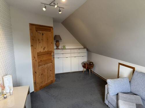 Zimmer 1 Dachgeschoss - 