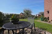 Blick von der unteren Terrasse - 