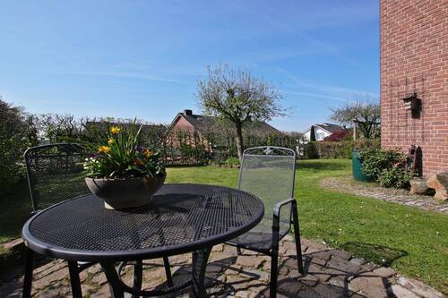 Blick von der unteren Terrasse - 