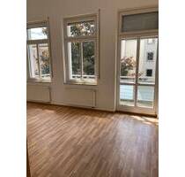 Wohnglück am Markt - Ihr neues Zuhause mit Balkon und Aufzug. - Gera Innenstadt
