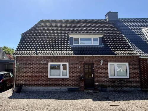 Außenansicht - 4 Zimmer Doppelhaushälfte zum Kaufen in Meldorf