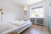 Schlafzimmer EG - 