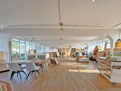 Ausstellungsraum - 
