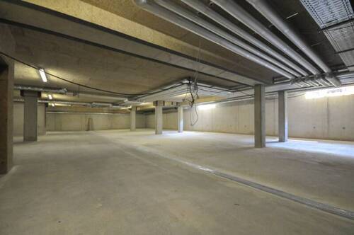 Tiefgarage (Archivbild aus Bauzustand) - Garage, Stellplatz in Dresden