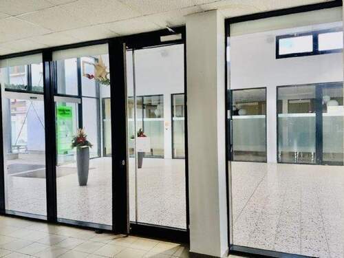 Innenansicht Ladenfläche - 