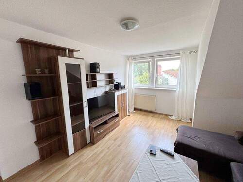 Wohnzimmer Wohnung rechts - 