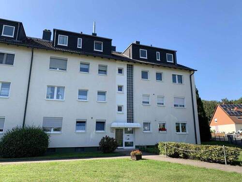 Vorderansicht - 4 Zimmer Etagenwohnung zum Kaufen in Bergkamen