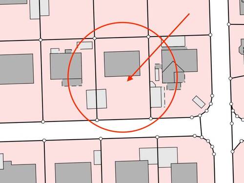Titelbild - Großes und sonniges Baugrundstück (mit Altbestand) in Top-Wohnlage