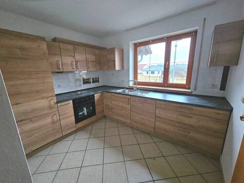 Küche - 5 Zimmer Doppelhaushälfte in Simbach