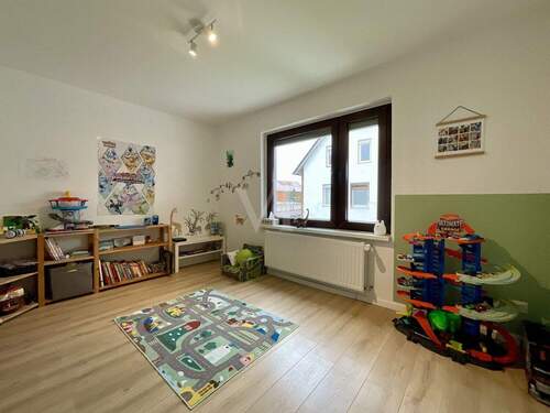 Arbeits-/ Gästezimmer - 