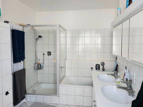 Bad Wohnung EG - 