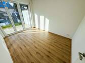Kinderzimmer - Drei-Zimmer-Erstbezug erwartet Sie - Zwei Schlafzimmer + EBK und Terrasse - jetzt bewerben