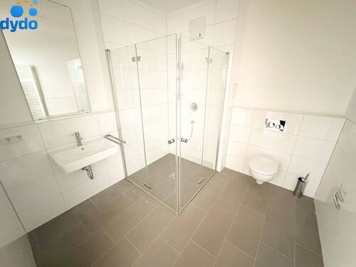 Bad - 3 Zimmer Etagenwohnung zur Miete in Berlin