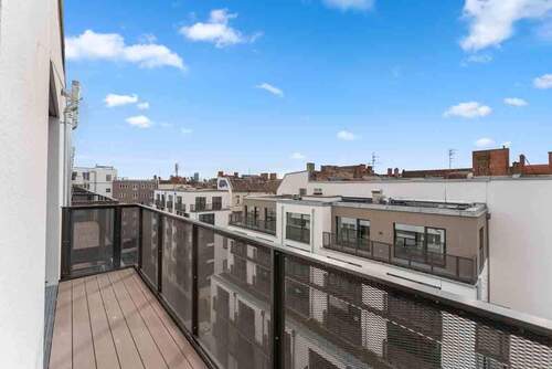 Balkon Musterwohnung - Etagenwohnung mit 78,70 m&sup2; in Berlin zum Kaufen