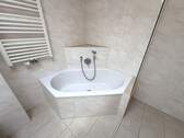 Eckbadewanne - 